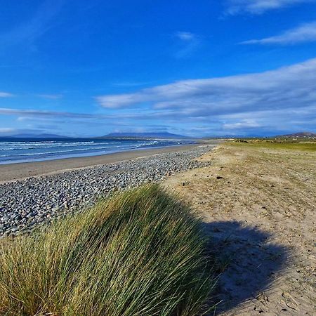 Louisburgh Cottages Buitenkant foto