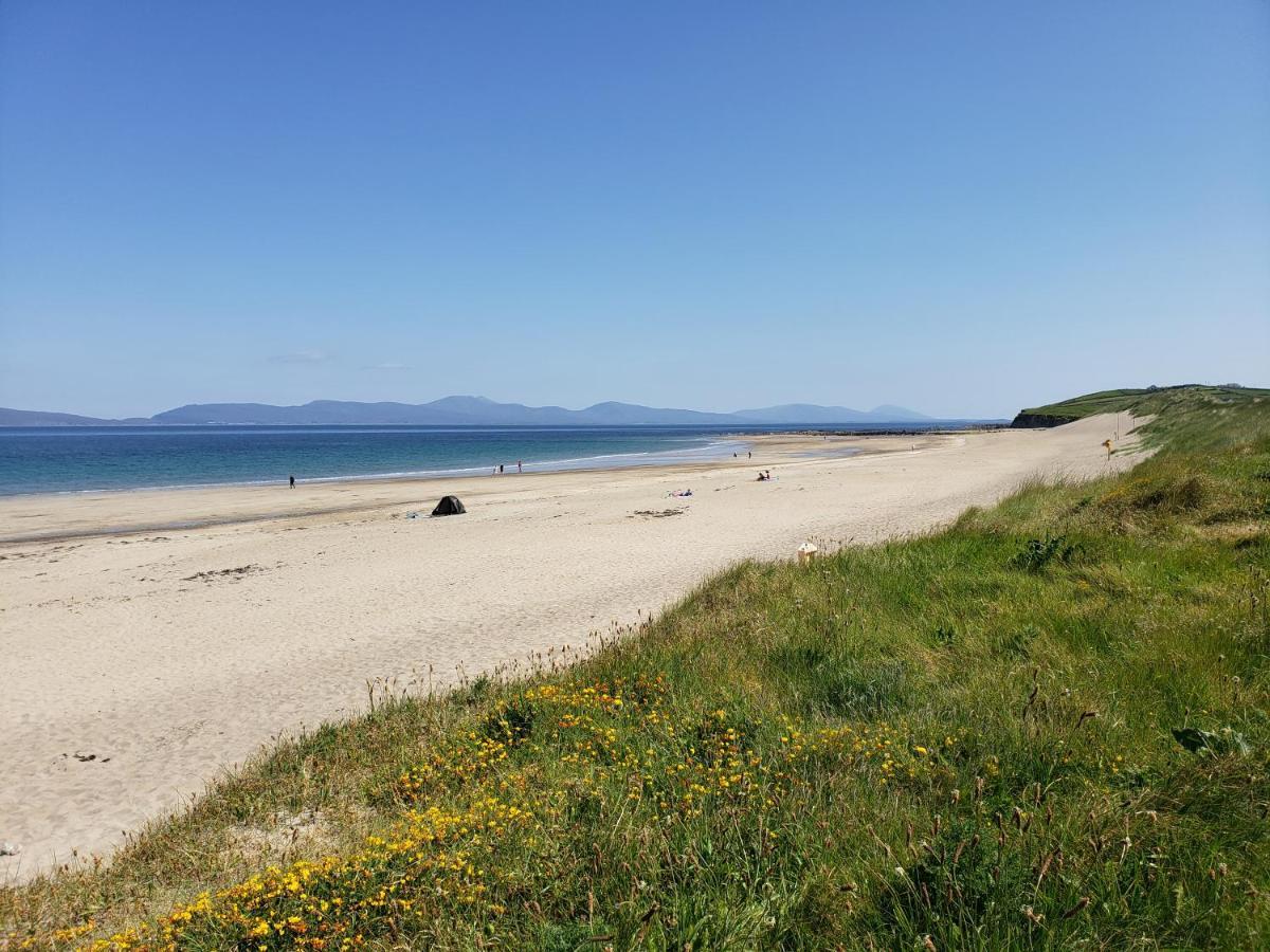 Louisburgh Cottages Buitenkant foto